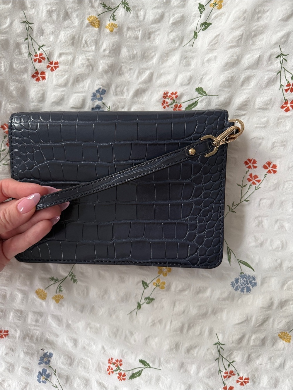 Michael Kors Navy Croc-Embossed Wristlet Envelope Clutch with Gold Hardware - Picture 6 of 6